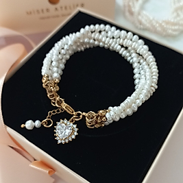 ' EXCLUSIVE BRACELET '